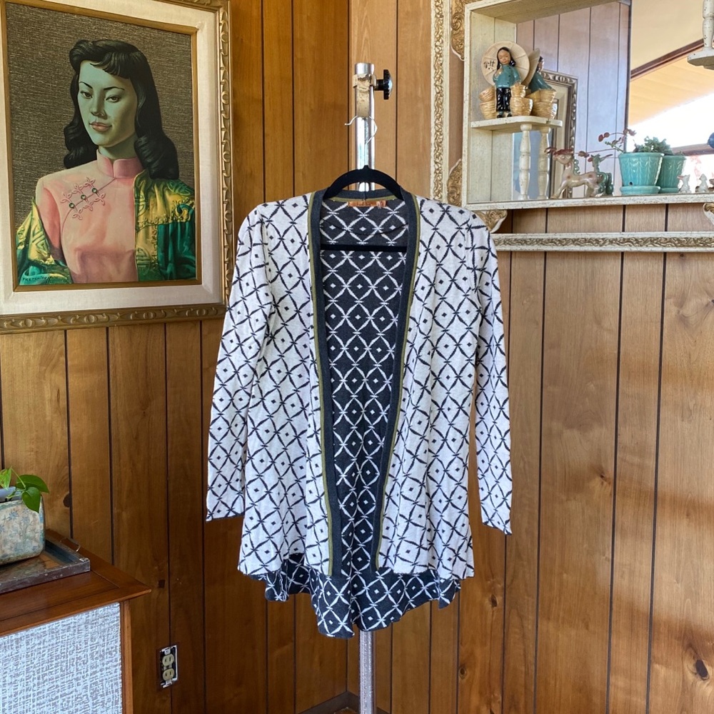 Belldini Patterned Swing Cardigan